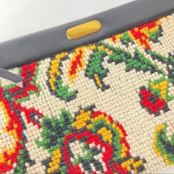 Vintage Floral Needle Point Tapestry Carpet Bag Clutch - Picture 7 of 10